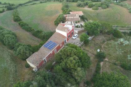 Finca Rustica en zona carretera de Fornells