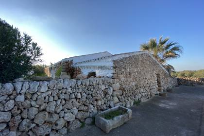 Casa de campo con piscina en venta en Menorca