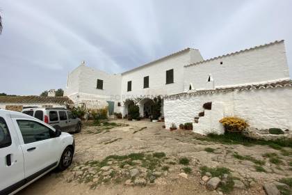 Traditional Menorcan finca for sale in Ciutadella