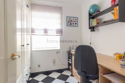 Appartement avec garage, à vendre à Mahón