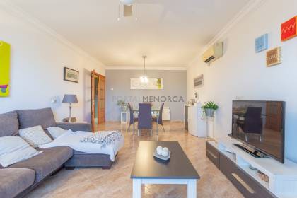 4 bedroom flat for sale close to the centre of Mahón
