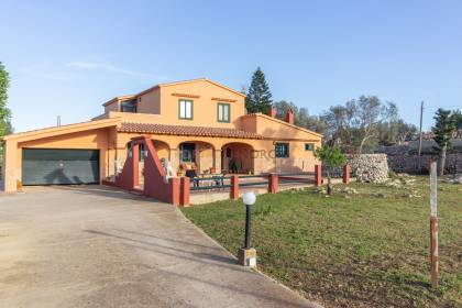 Country house in Llucmessanes