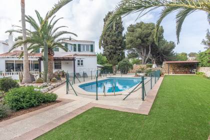 Casa con jardin y piscina en Son Vilar Es Castell