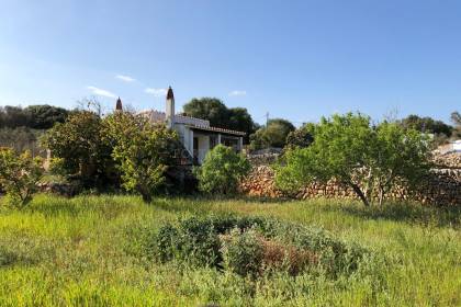 Terreno rustico con casita en Sant lluis