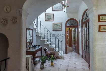 Casa en primera y segunda planta en pleno centro de Mahón