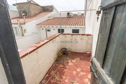 Casa en primera y segunda planta en pleno centro de Mahón