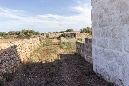 Large country-house for sale in Menorca