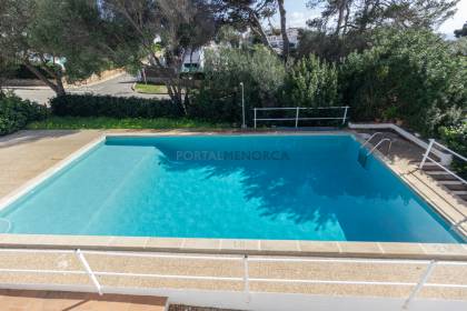 Apartamento con piscina comunitaria en Binibeca