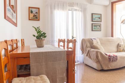 Four bedroom flat in Mahón