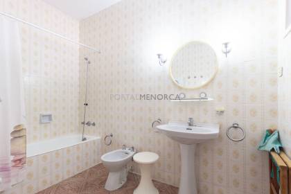 Charming house with a large patio in the centre of Mahon

