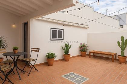 Charming house with a large patio in the centre of Mahon
