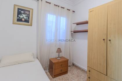 House in Maó with 3 bedrooms and in good condition.