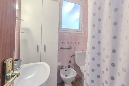 House in Maó with 3 bedrooms and in good condition.