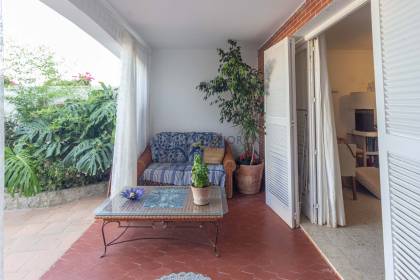 Ground-floor apartment with patio and covered terrace in Macaret, Menorca
