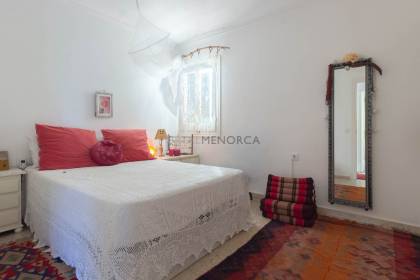Ground-floor apartment with patio and covered terrace in Macaret, Menorca
