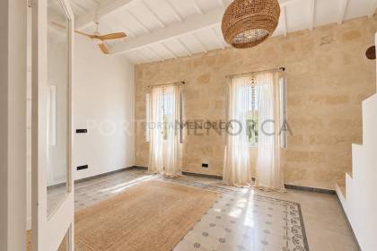Casa en planta piso totalmente reformada, con terraza y altillo