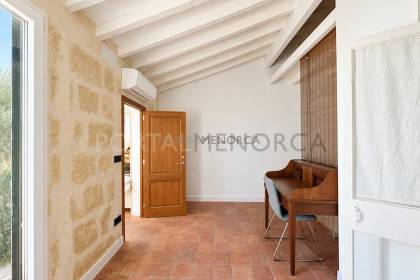 Casa en planta piso totalmente reformada, con terraza y altillo