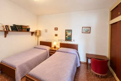 Piso 4 habs 2 baños Es Castell