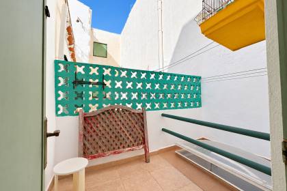 Maison de trois étages avec garage pour deux voitures en plein centre de Maó
