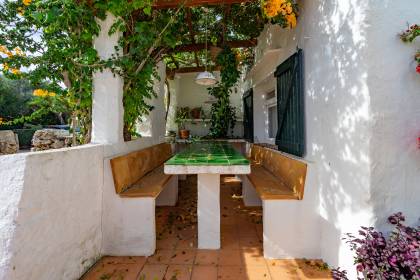 Menorcan Country House with Swimming Pool and Cultivable Land