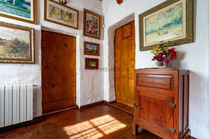 Menorcan Country House with Swimming Pool and Cultivable Land