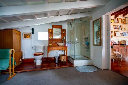 Menorcan Country House with Swimming Pool and Cultivable Land