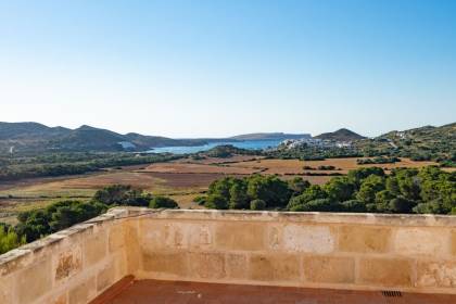 Finca con vistas y acceso propio al mar, Fornells. Menorca.