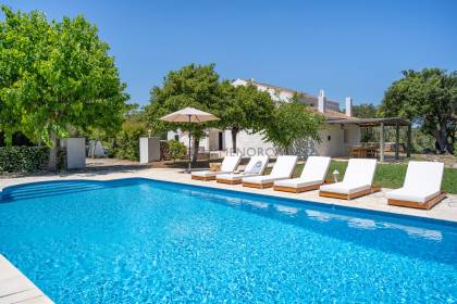 Casa de campo, con licencia turística, en zona privilegiada de Menorca
