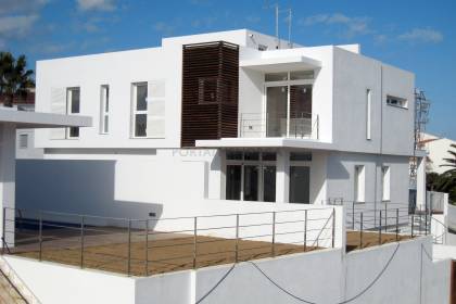 Casa de nueva construcción con piscina en San Luis, Menorca
