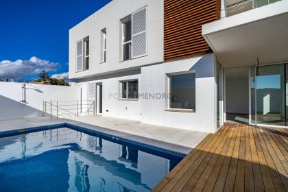 Casa de nueva construcción con piscina en San Luis, Menorca