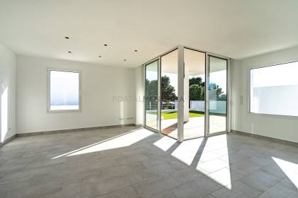 Casa de nueva construcción con piscina en San Luis, Menorca