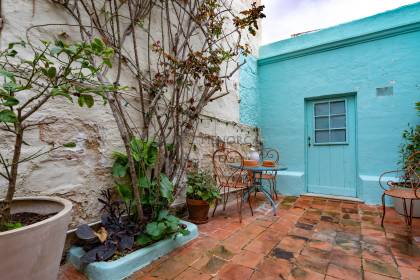 Artist's house with a courtyard and terrace in Mahón