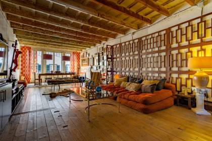 Artist's house with a courtyard and terrace in Mahón