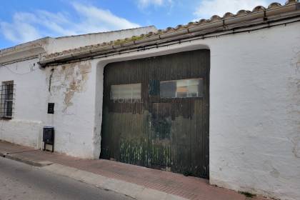 Deux garages à vendre à Es Castell