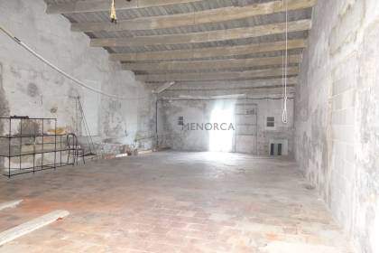 Commercial property for sale, port of Mahon. Menorca