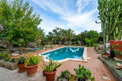 Casa de campo con piscina en venta en Es Consell, Sant LLuis