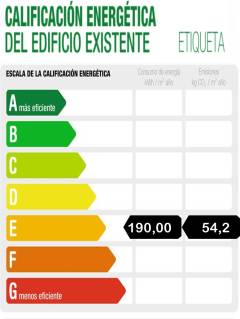 CEE Casa de planta baja en Mahón con patio y posibilidad de ampliar