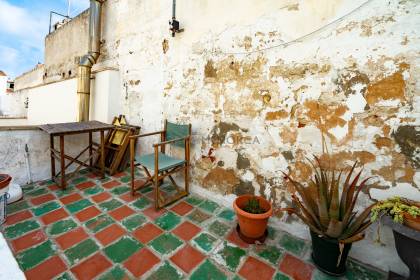 Ground floor house in Mahón with courtyard and possibility of enlargement