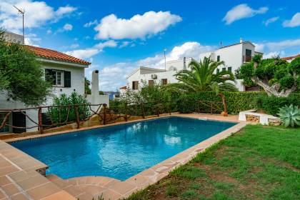 Villa for sale with fantastic sea views in Playas de Fornells.