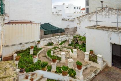 Exclusive Manor House in the Heart of the Old Town of Mahón