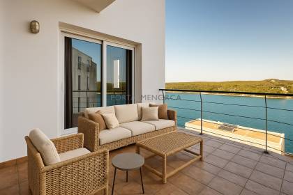 Duplex avec vue sur la mer et entrée séparée