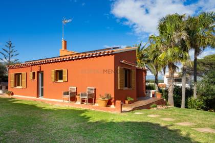 Detached villa in Punta Prima 1 minute from the beach.