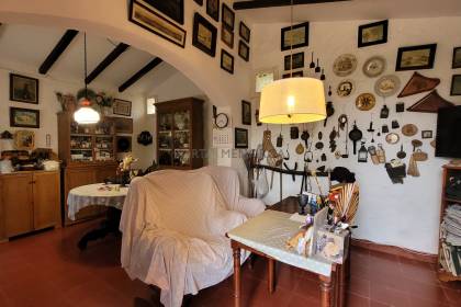 Casa de campo próxima a Mahón y con todo su carácter original