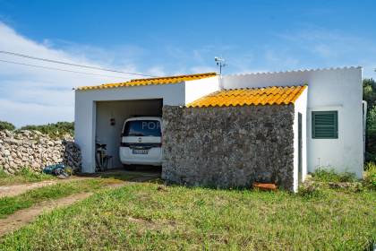 Casa de campo próxima a Mahón y con todo su carácter original