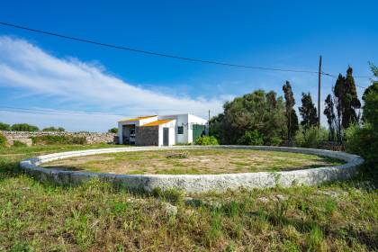 Casa de campo próxima a Mahón y con todo su carácter original