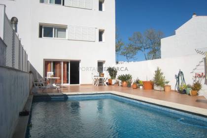 House with pool, garage and patio in the heart of Mahón, Menorca