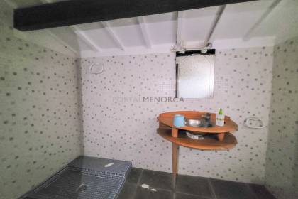 Country house for sale to renovate in S'Uestrar.