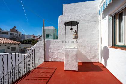 Immeuble composé de deux logements avec patio à Mahón.