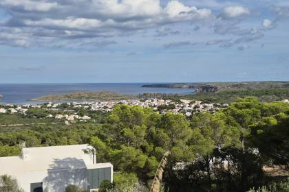 Exclusive plots with sea views in Coves Noves