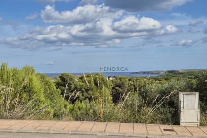 Exclusive plots with sea views in Coves Noves